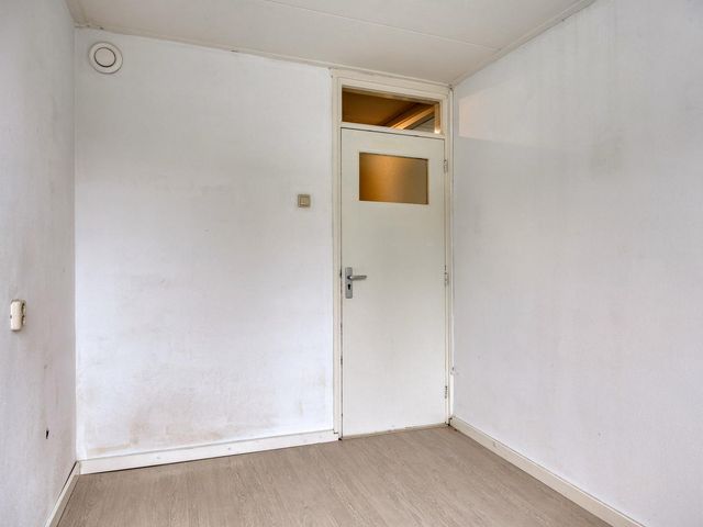 Zandhovenstraat 2, Breda
