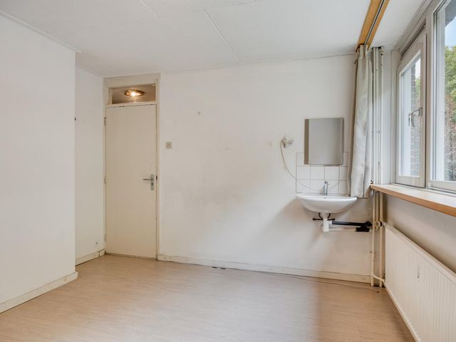 Zandhovenstraat 2, Breda
