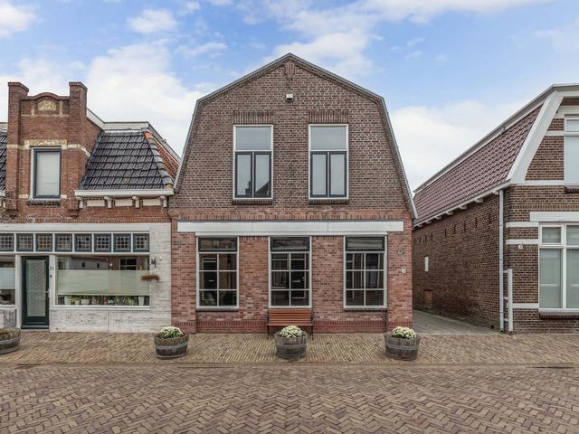 Dubbele Regel 28, Heerenveen