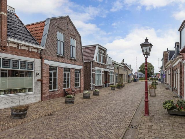 Dubbele Regel 28, Heerenveen