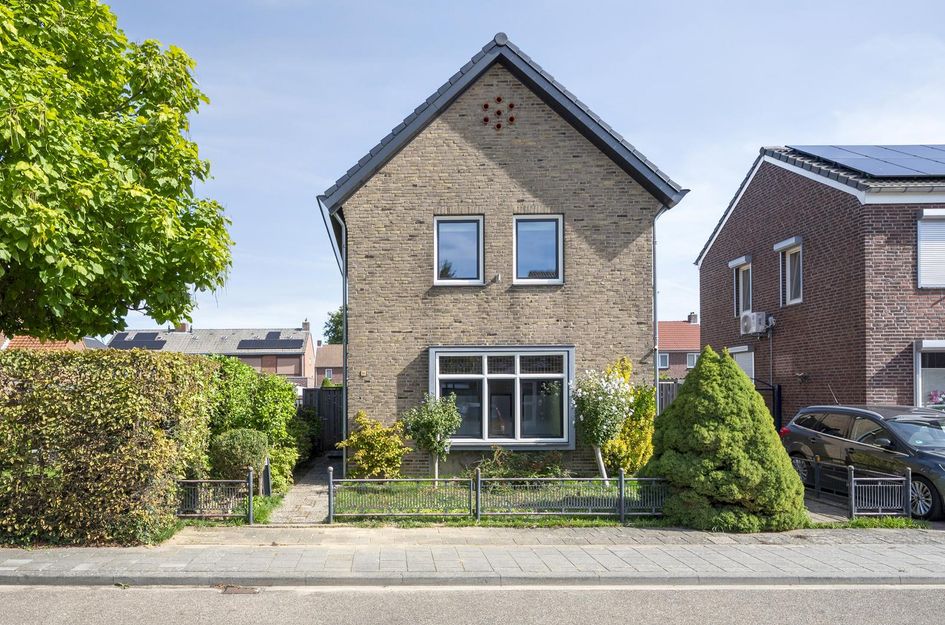 Pastoor Zitzenlaan 10