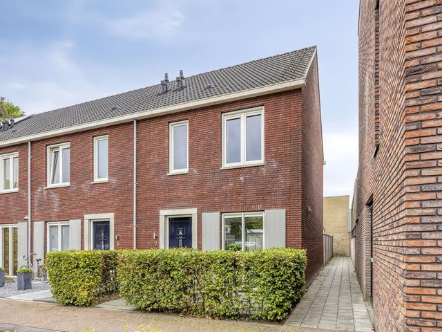 Poolsestraat 7, Alphen