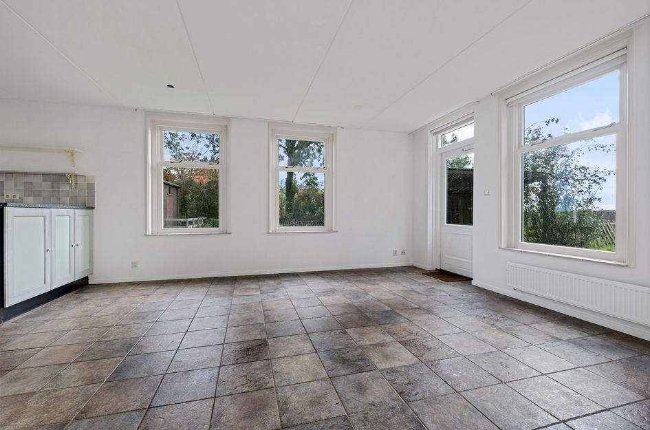 Zuiderwouder Dorpsstraat 48