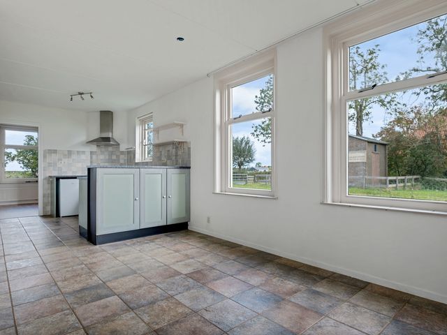 Zuiderwouder Dorpsstraat 48, Zuiderwoude