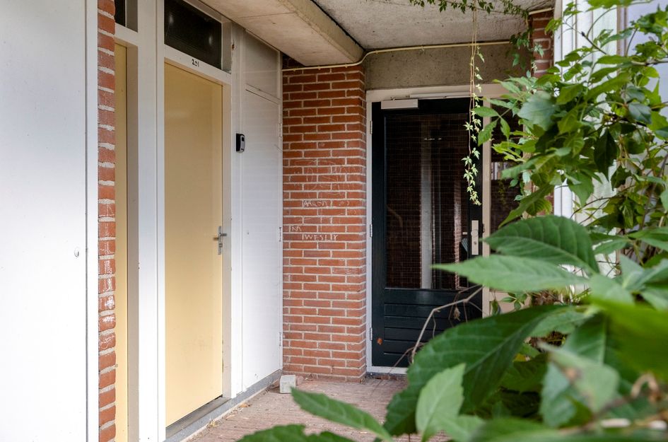Pakhuisstraat 12