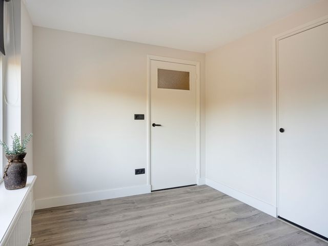 44 R I-Straat 29, Ochten
