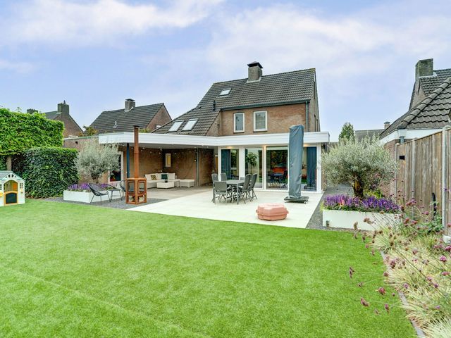 De Kuil 36, Hapert