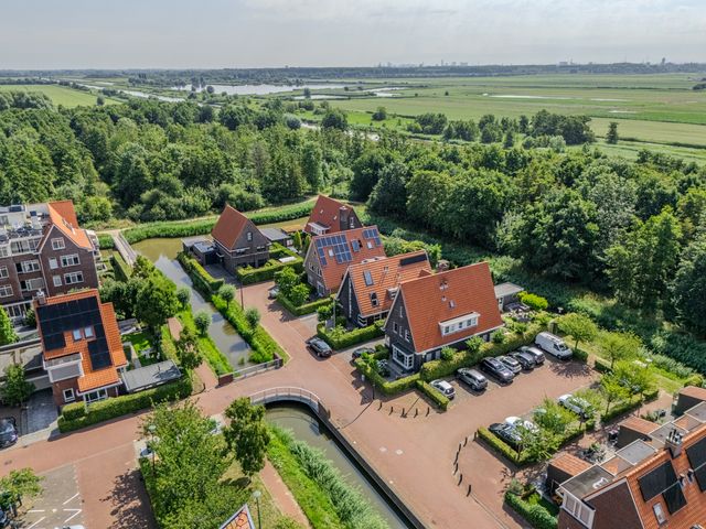 Boumare 152, Maasland