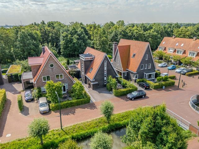 Boumare 152, Maasland