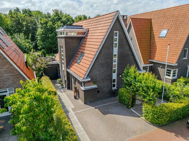 Boumare 152, Maasland