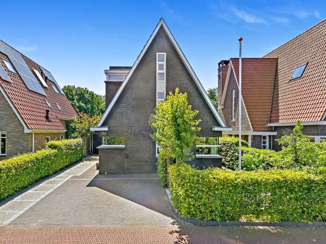 Boumare 152, Maasland