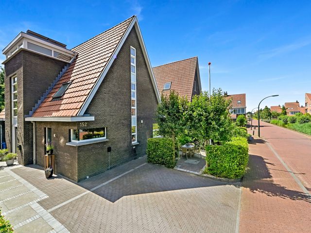 Boumare 152, Maasland