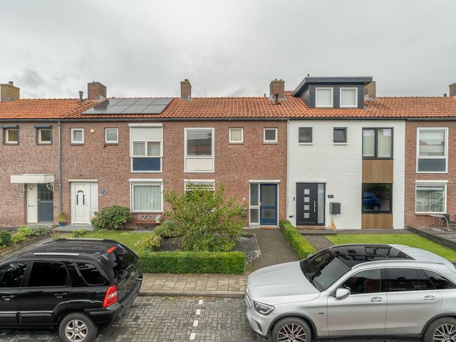 Lijsterbesstraat 34, Bergen Op Zoom