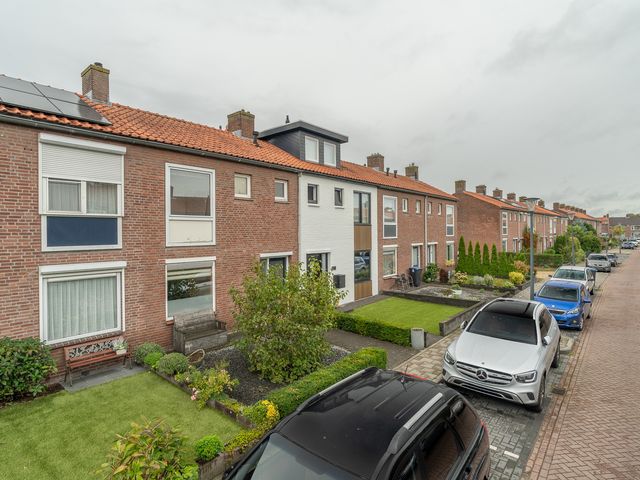 Lijsterbesstraat 34, Bergen Op Zoom