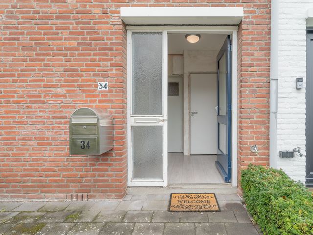 Lijsterbesstraat 34, Bergen Op Zoom