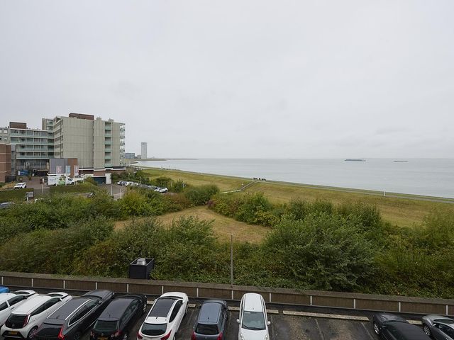 Churchilllaan 772, Terneuzen