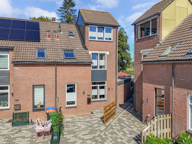 Beemster 11, Lelystad