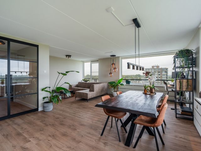 Tooroplaan 102, Maassluis