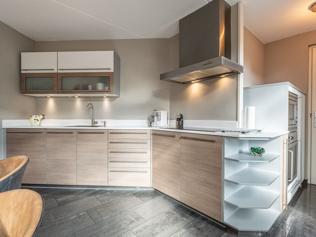 Van Hobokenhaven 10, Barendrecht