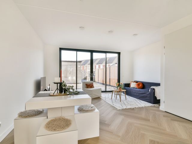 Elementenweg 66, Spijkenisse