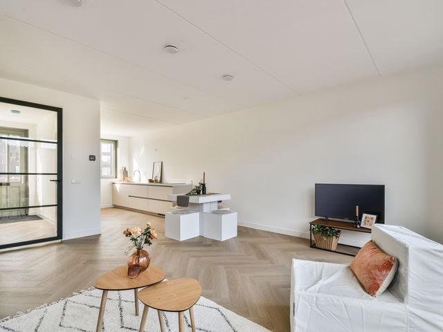 Elementenweg 66, Spijkenisse