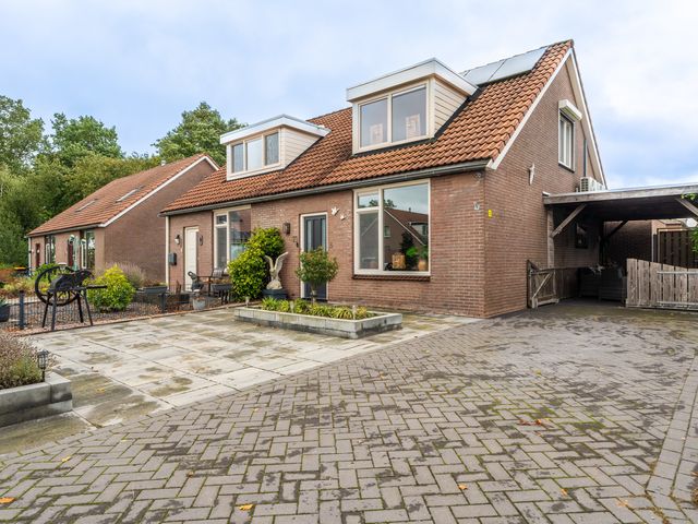 Veenhof 10, Eexterveenschekanaal