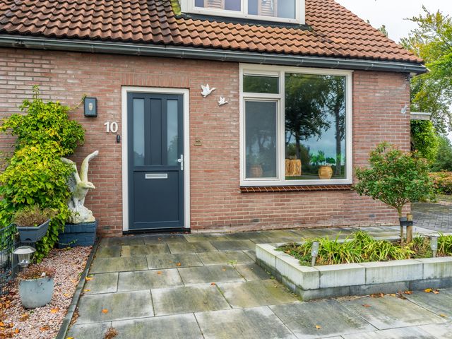 Veenhof 10, Eexterveenschekanaal