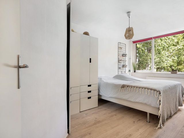 Lindendreef 8, Vlaardingen