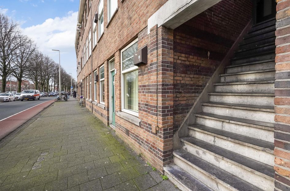 Parallelweg 293
