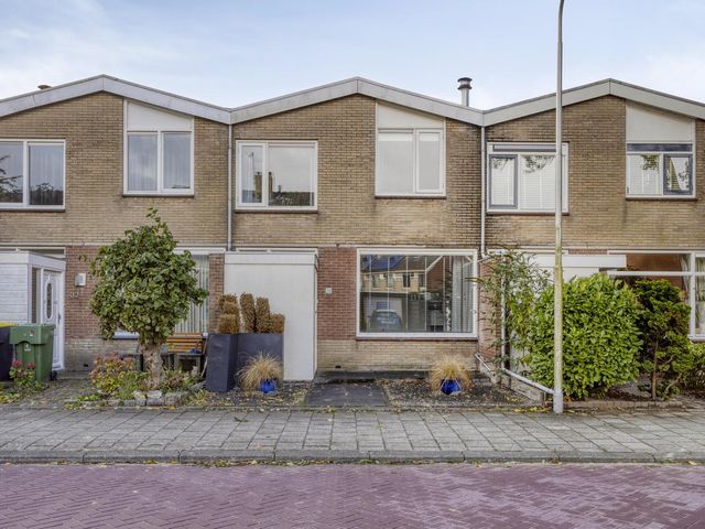 Sterrenlaan 34, Puttershoek