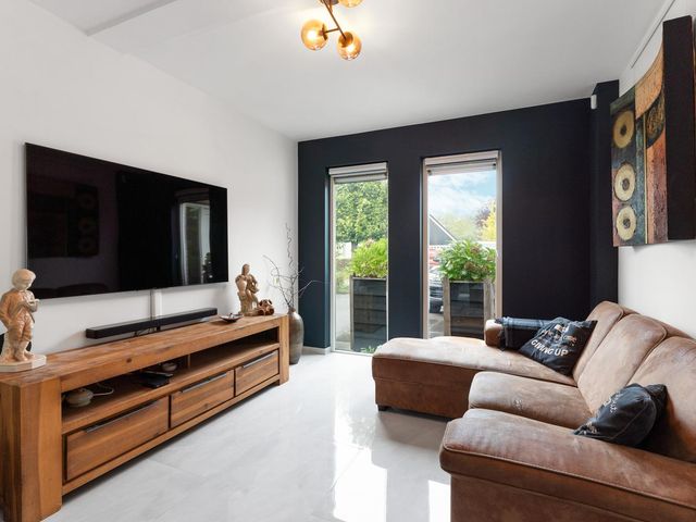 Jan Wildschutstraat 24, Almere