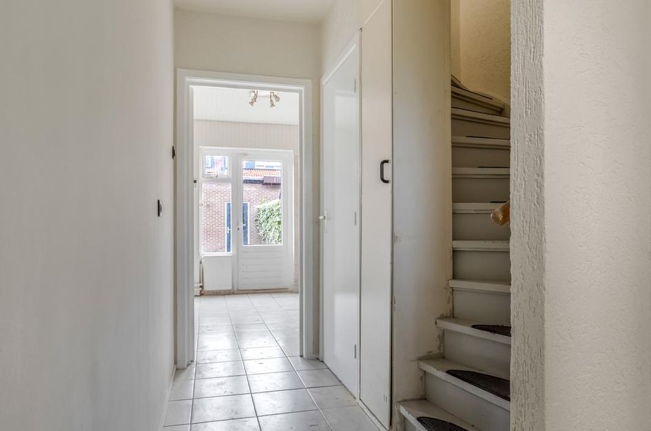 Van Hallstraat 10