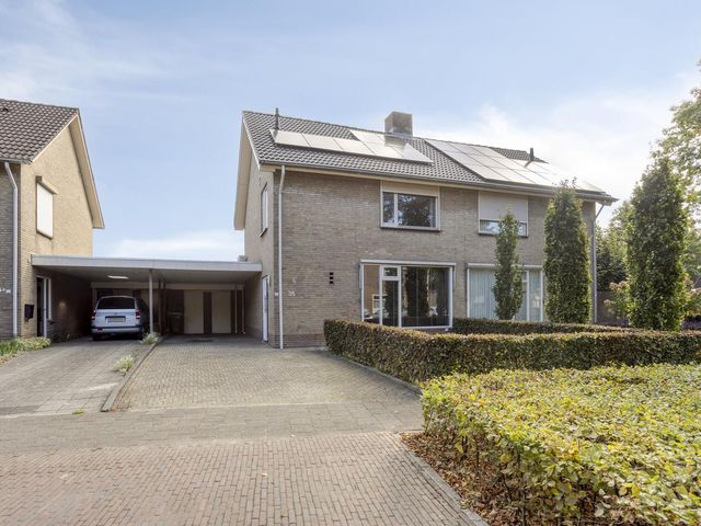Monseigneur Borretstraat 35, Reek