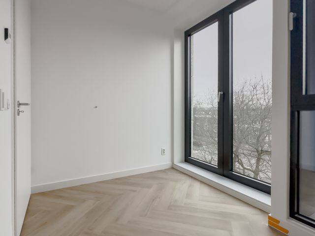 Niemeyerstraat 44, Hoofddorp