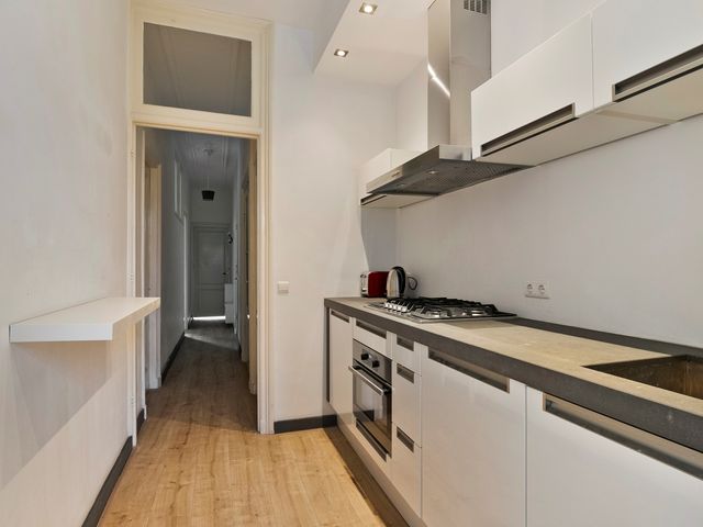 Spoorsingel 48A01, Rotterdam