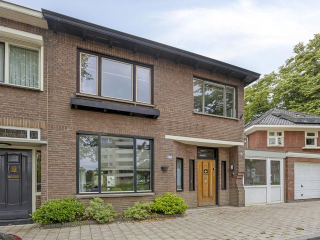 Korenbloemstraat 25, Tilburg