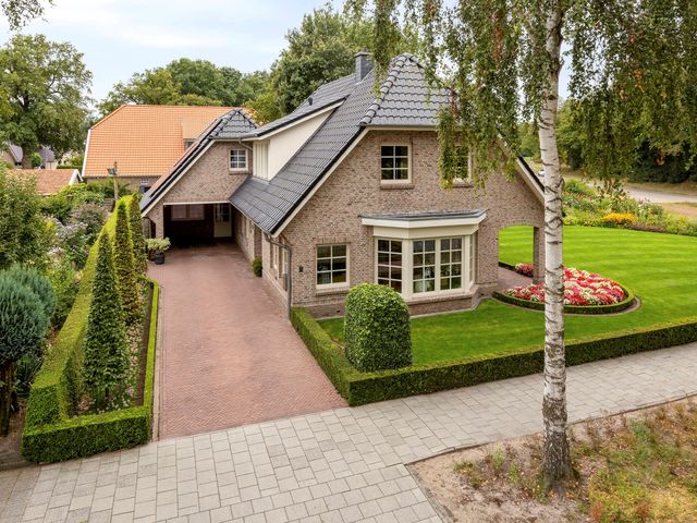 Tweede Elsweg 1, Mariënberg
