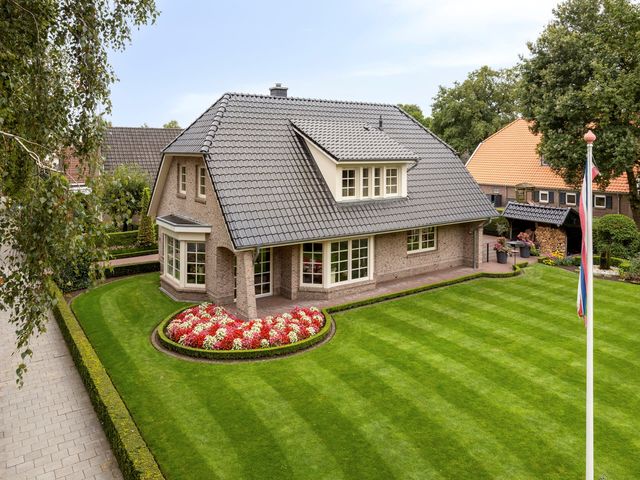 Tweede Elsweg 1, Mariënberg