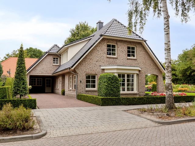 Tweede Elsweg 1, Mariënberg