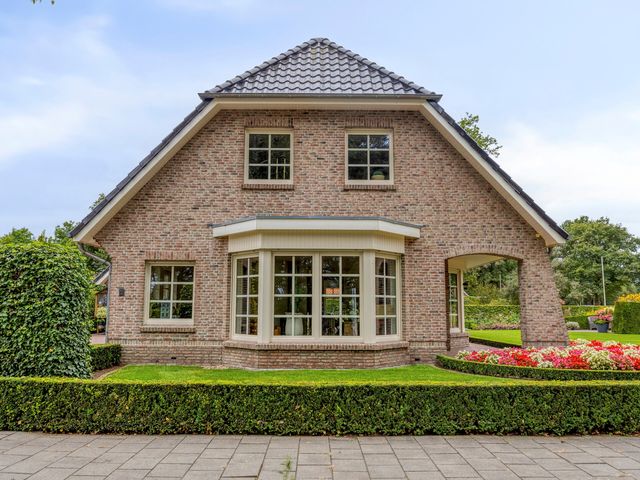 Tweede Elsweg 1, Mariënberg