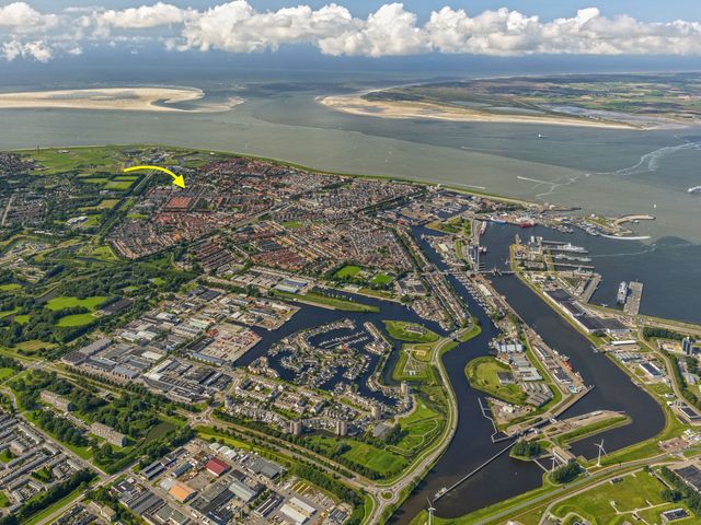 Ceramstraat 16, Den Helder
