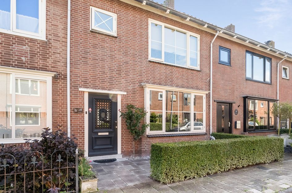Ceramstraat 16
