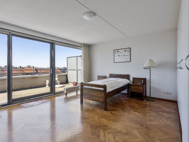 Vredesplein 51, Waalwijk