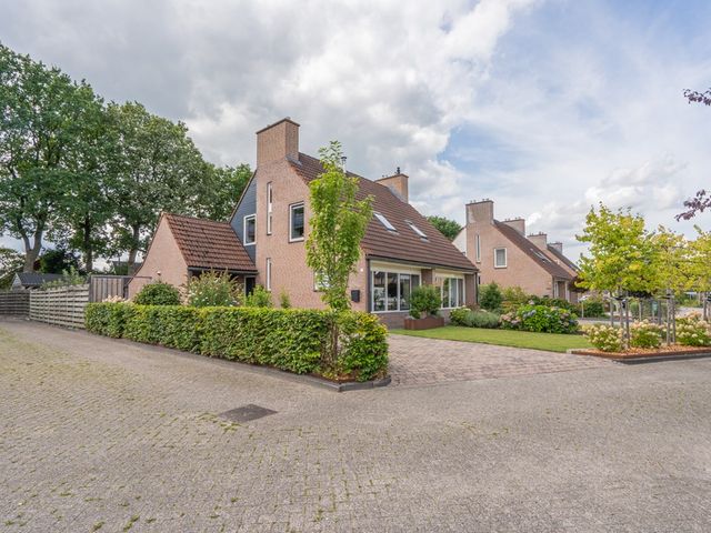 Wiekenas 19, Smilde