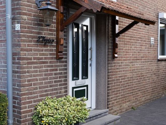 De Lerodestraat 12, Born