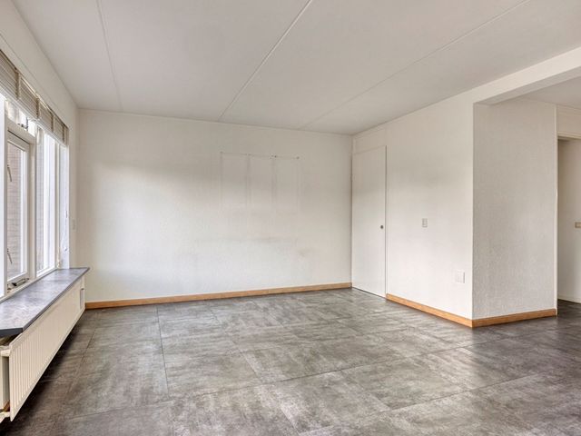 Fruithof 25, Ingen