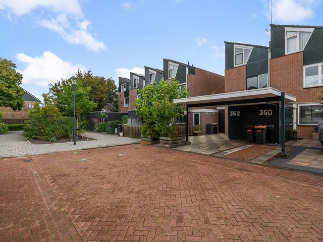 Benesserlaan 352, Uitgeest