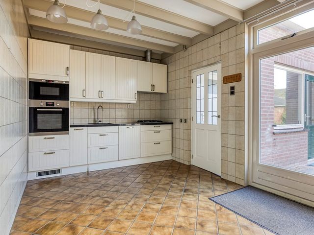 Burgerhoutsestraat 150, Roosendaal