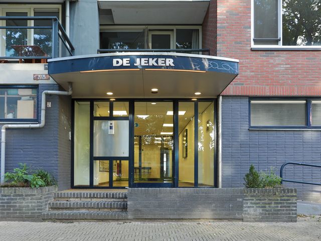 Jekerstraat 218, Enschede
