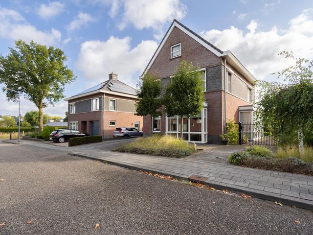 Leumehofstraat 12, Weert